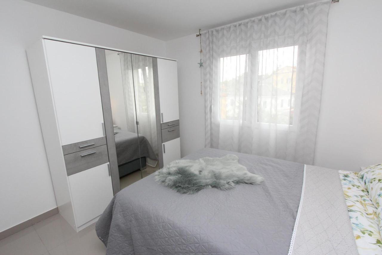 Apartment Sorriso 2 Rovinj Eksteriør bilde