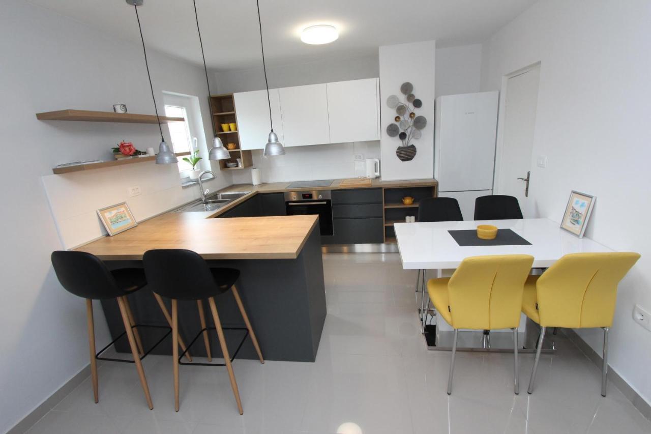 Apartment Sorriso 2 Rovinj Eksteriør bilde