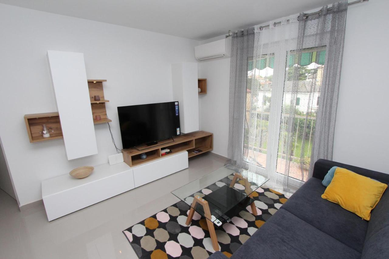 Apartment Sorriso 2 Rovinj Eksteriør bilde